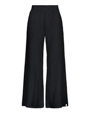 Leah Pants, Black Leo