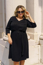 Vera Kleid, Black Leo